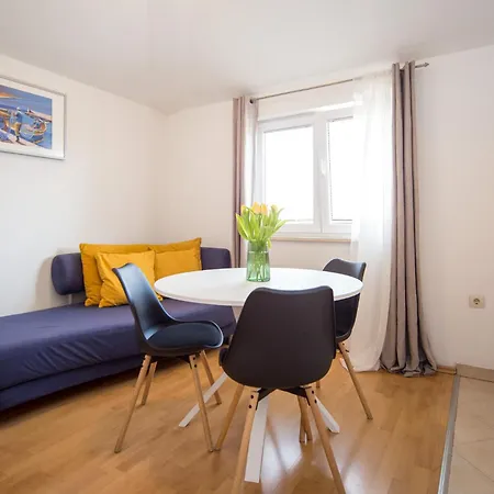 Luka Free Bikes Apartman